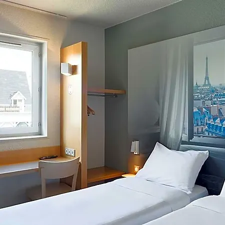 Hotel Paris Nord 2*